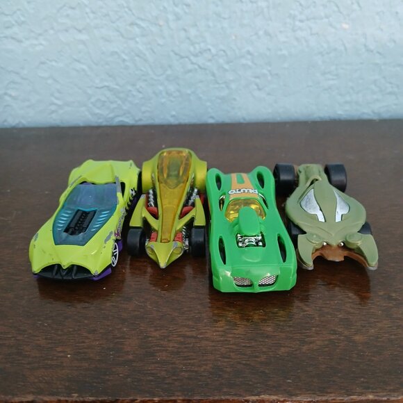 Hot Wheels Mattel Lot 36 Cars w/ Carrying Case Holds 100 Cars - Picture 9 of 16